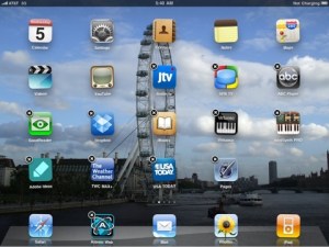 Icon screen with thumb gap at bottom right.