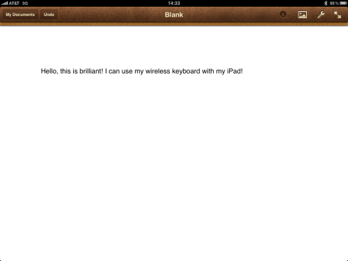 Testing keyboard connection - typing text in Pages.